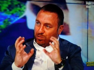 Il direttore dell'agenzia Sporteconomy durante la trasmissione di RaiSport "Pomeriggio da Campioni". 