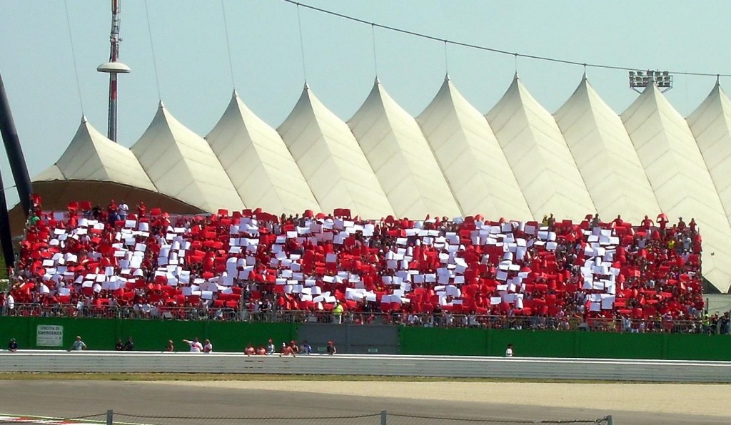 Tribune Ducati