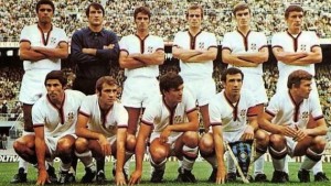 Una immagine di repertorio tratta dal web del Cagliari "scudettato" del '69-'70