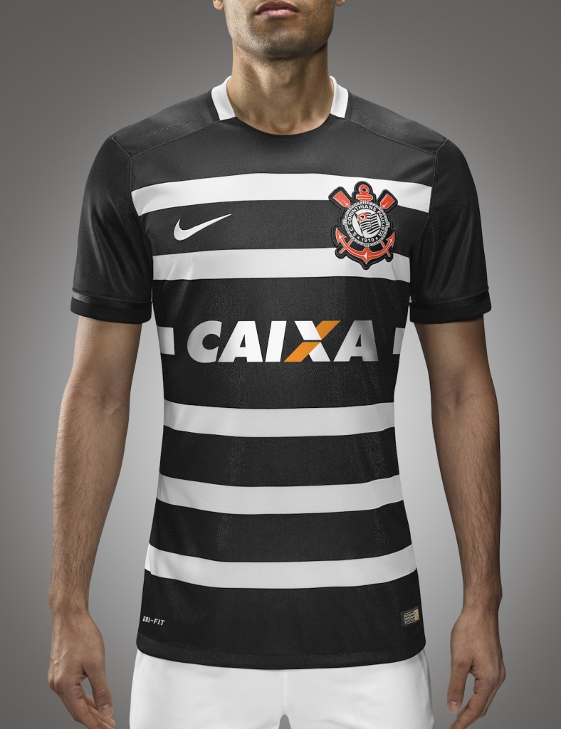 fy15_fb_brasil_corintihians_away_hero_1237_49373